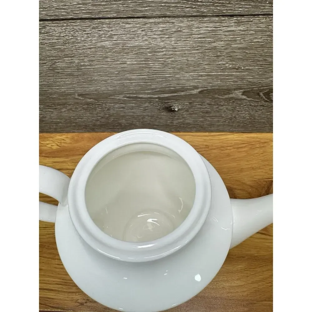 Lenox Classic White Fine Bone China Teapot Coffee Pot Made in USA Mint